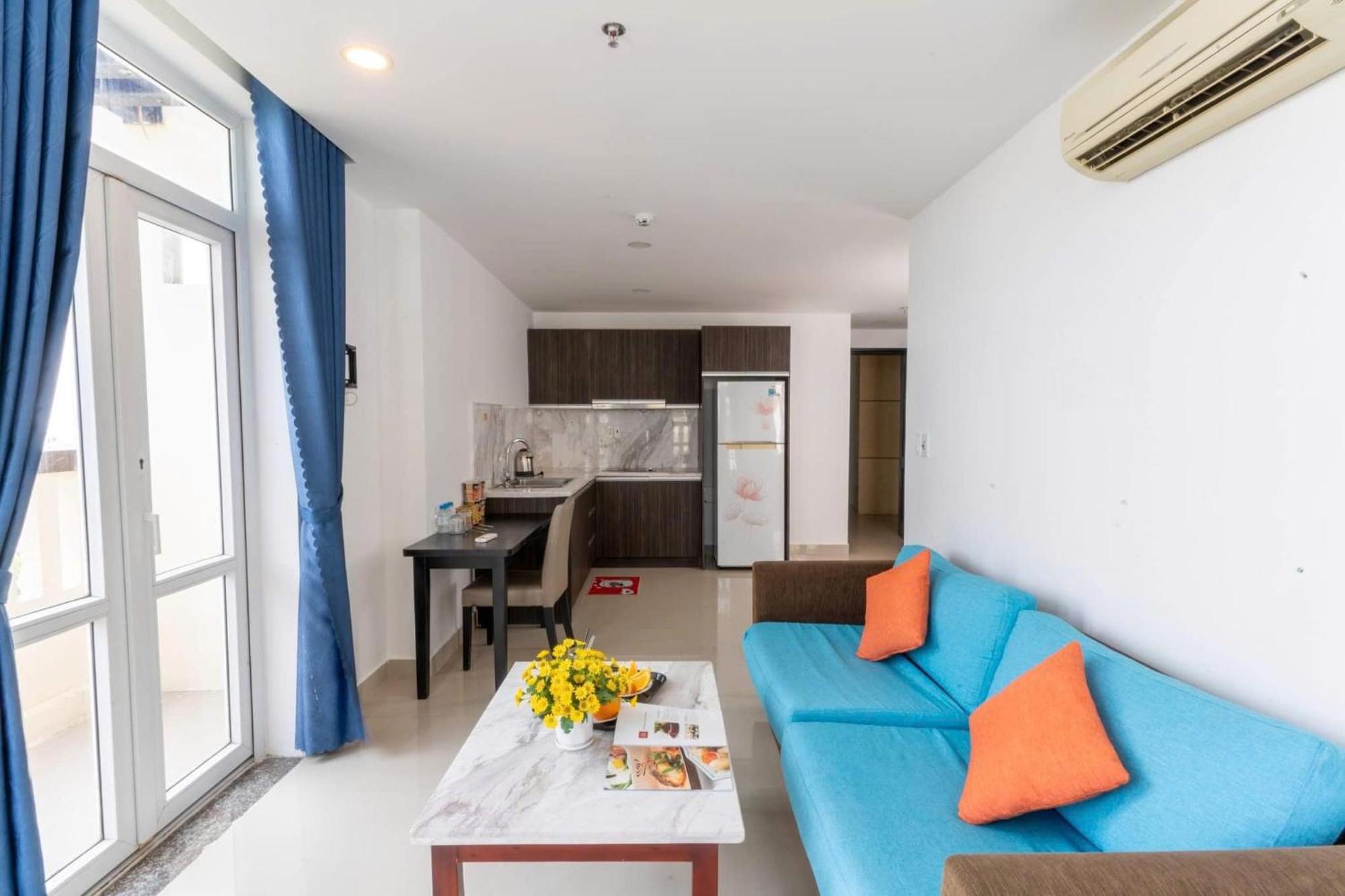 Queen Palace Sea View Hotel Da Nang Exterior photo